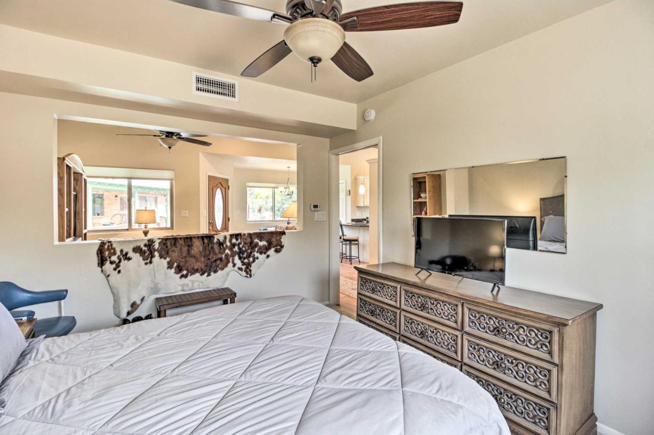 Lovely Tucson Home With Private Pool And Hot Tub! ภายนอก รูปภาพ